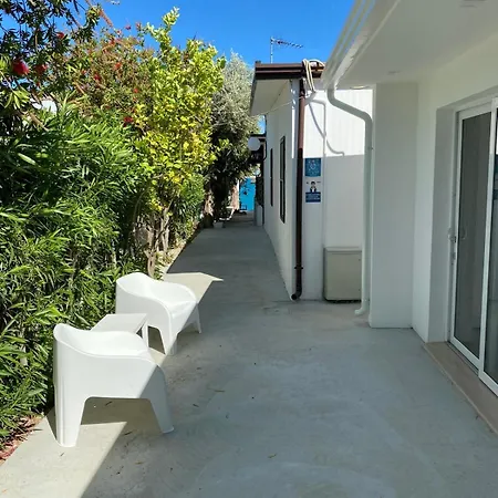 Frühstückspension Direttamente Sul Mare Da Antonino