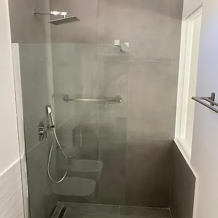 Direttamente Sul Mare Da Antonino 4*