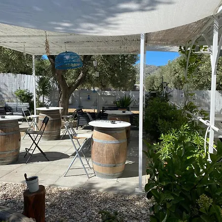 Direttamente Sul Mare Da Antonino Bed & Breakfast