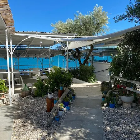 Direttamente Sul Mare Da Antonino 4*