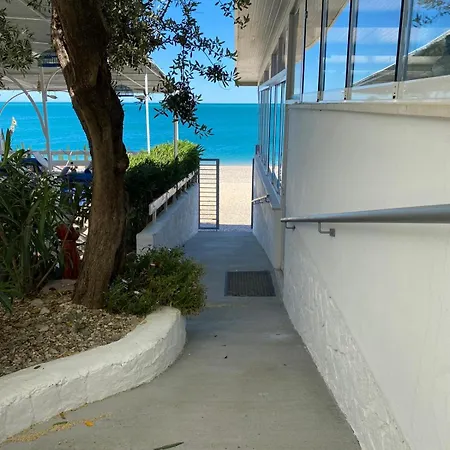 Bed and Breakfast Direttamente Sul Mare Da Antonino