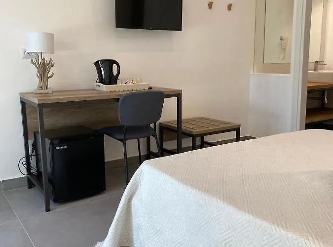 Direttamente Sul Mare Da Antonino 4* マッティナータ