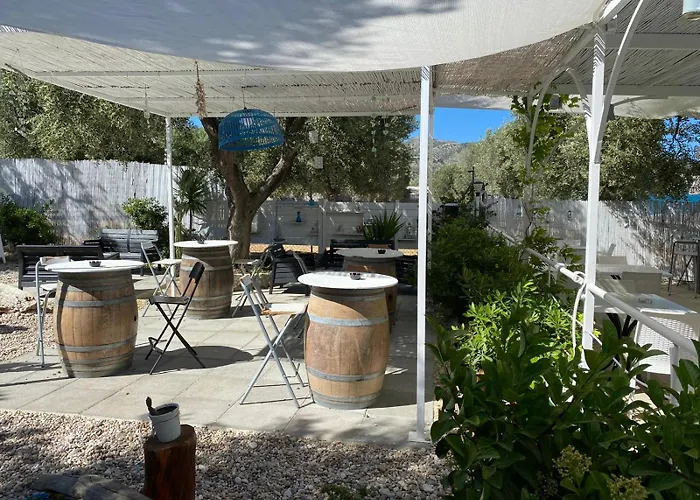 Direttamente Sul Mare Da Antonino ベッド・アンド・ブレックファスト