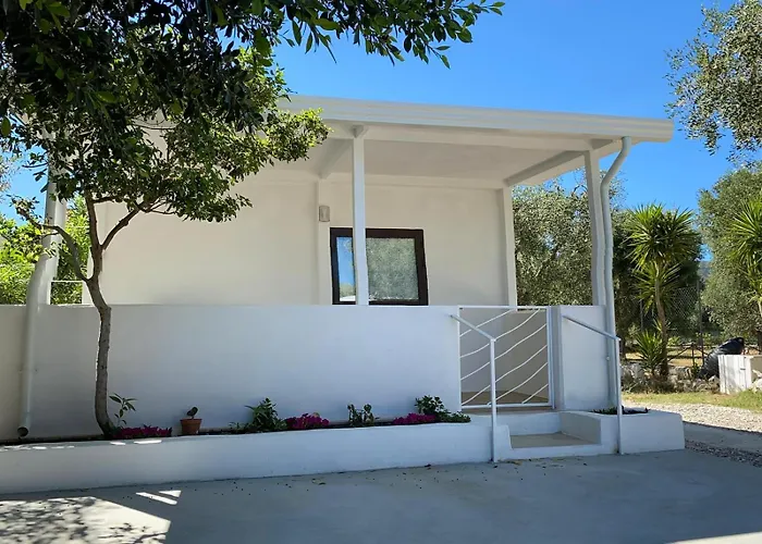 Direttamente Sul Mare Da Antonino ベッド・アンド・ブレックファスト 4*